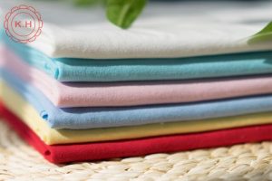 Vải thun - chất liệu phổ biến với tính ứng dụng cao, hàng đầu trong nhiều lĩnh vực sản xuất thời trang, đồ nội thất hay gia dụng