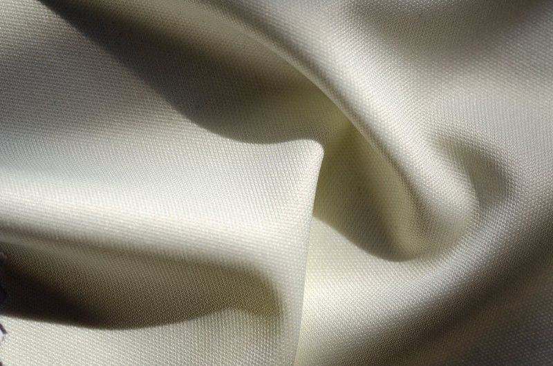 Thành phần chính vải poly thái là Polyester